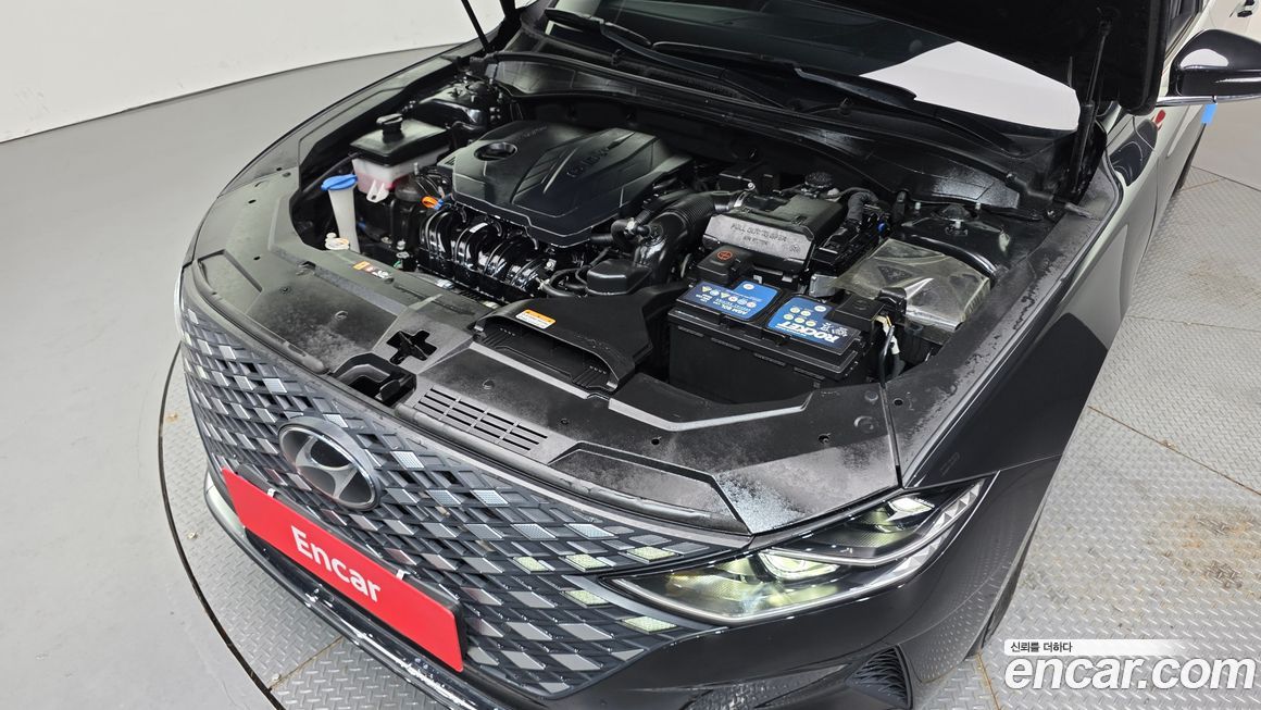 Hyundai Grandeur 2021