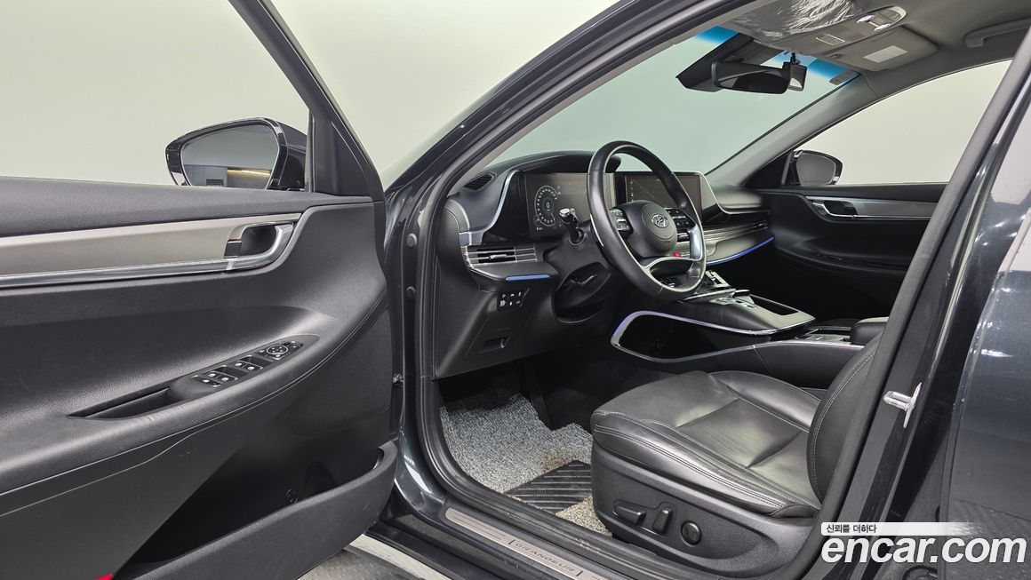 Hyundai Grandeur 2021