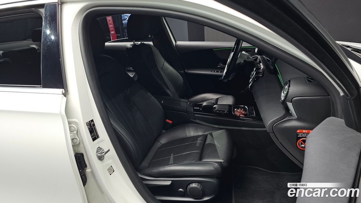 Mercedes-Benz A-Class 2021