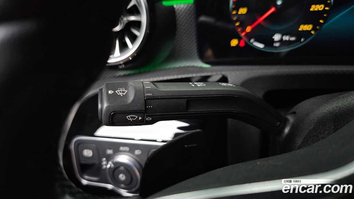 Mercedes-Benz A-Class 2021