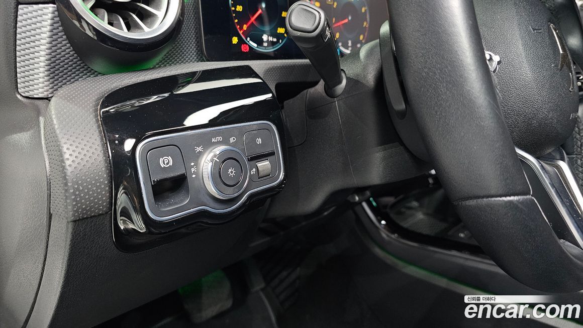 Mercedes-Benz A-Class 2021