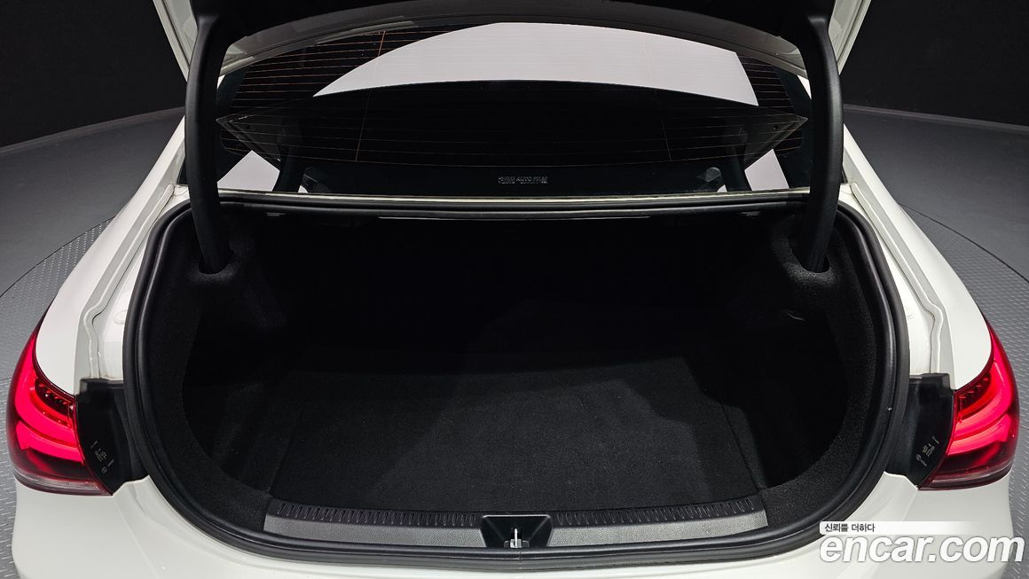 Mercedes-Benz A-Class 2021