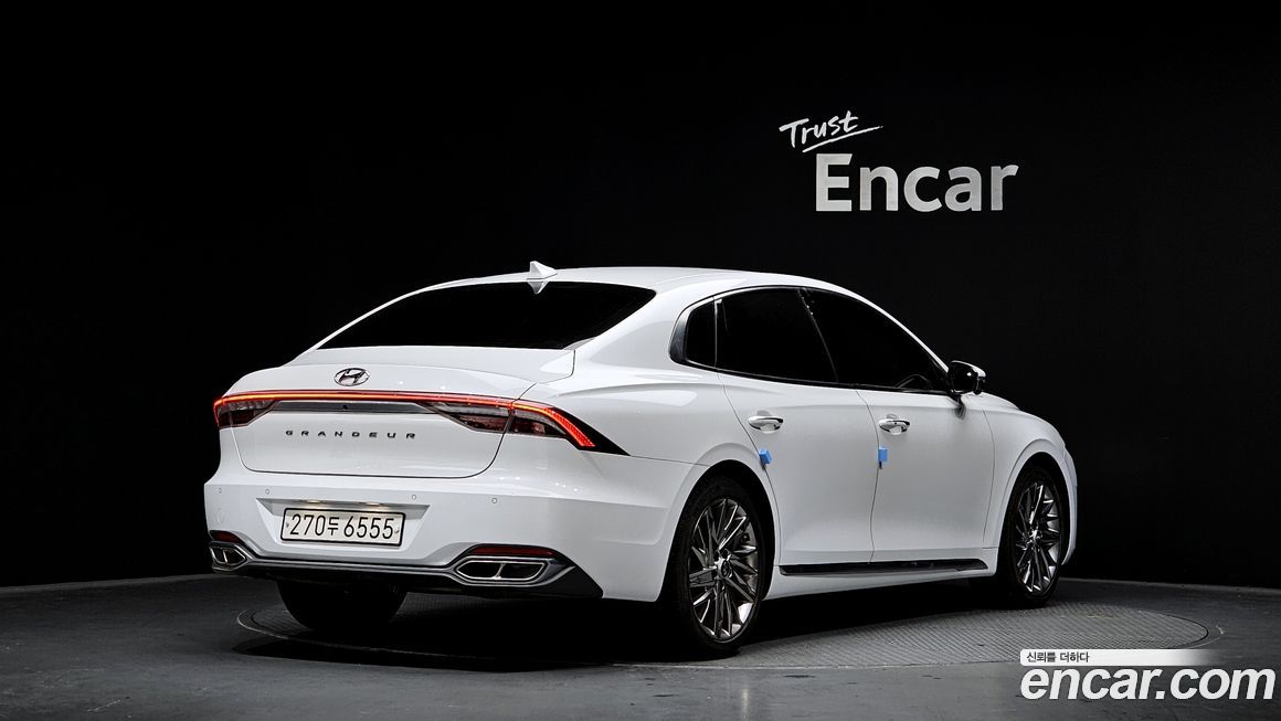 Hyundai Grandeur 2022