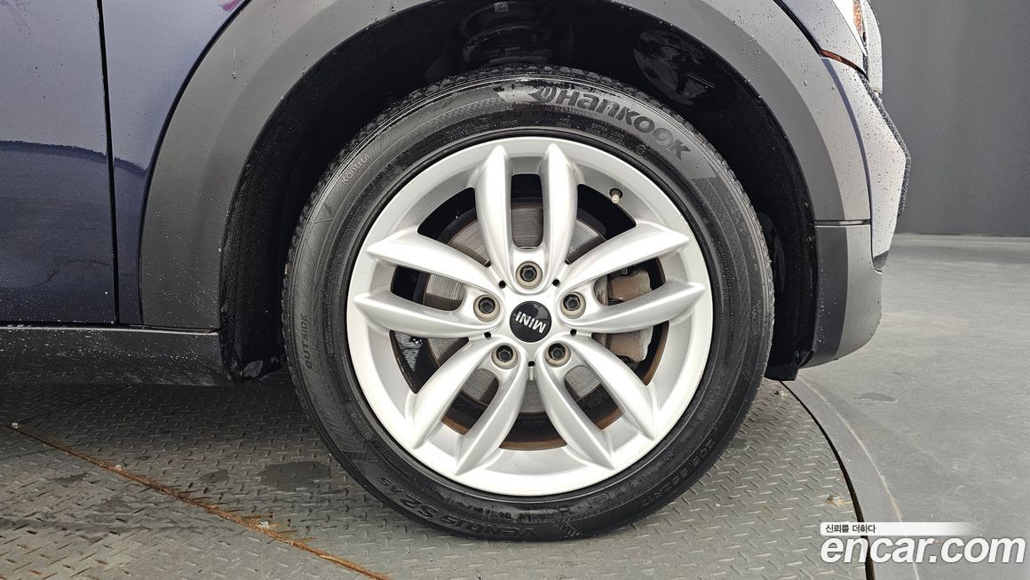 Mini Countryman 2012