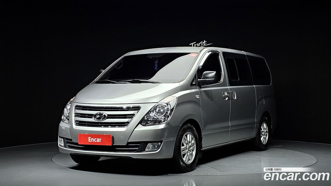 Hyundai Starex 2016