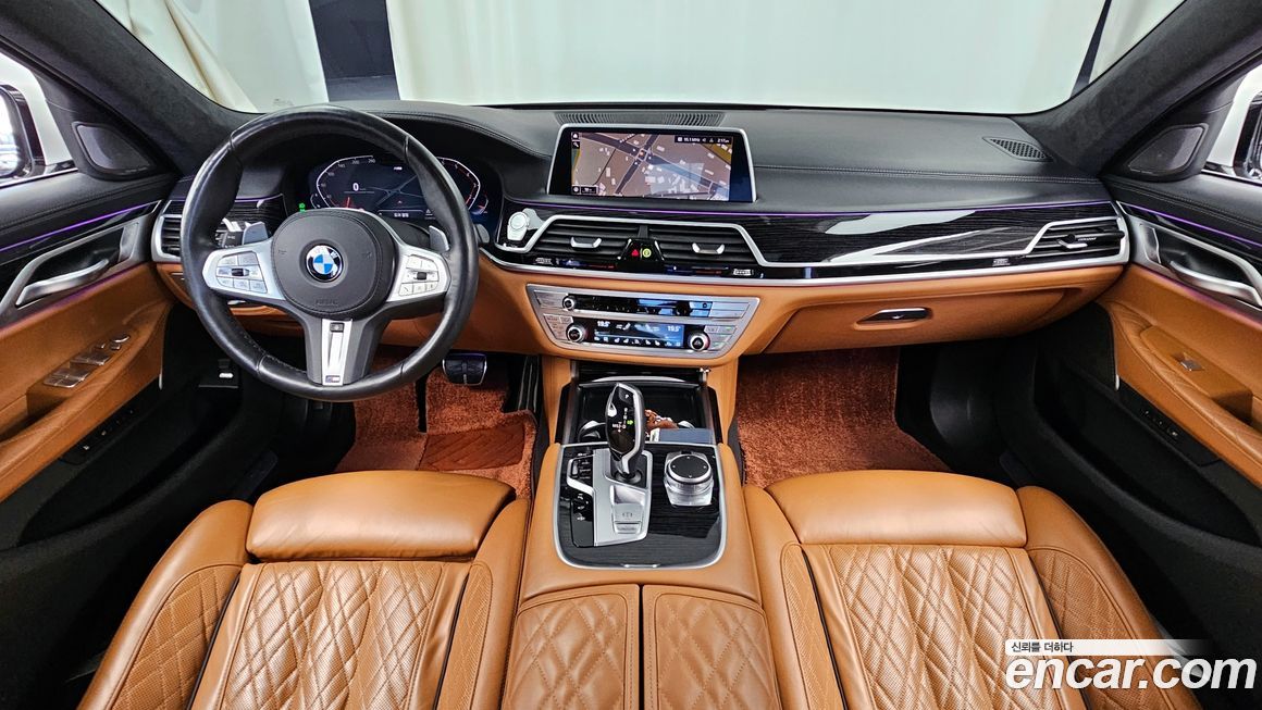 BMW 7-Series 2021