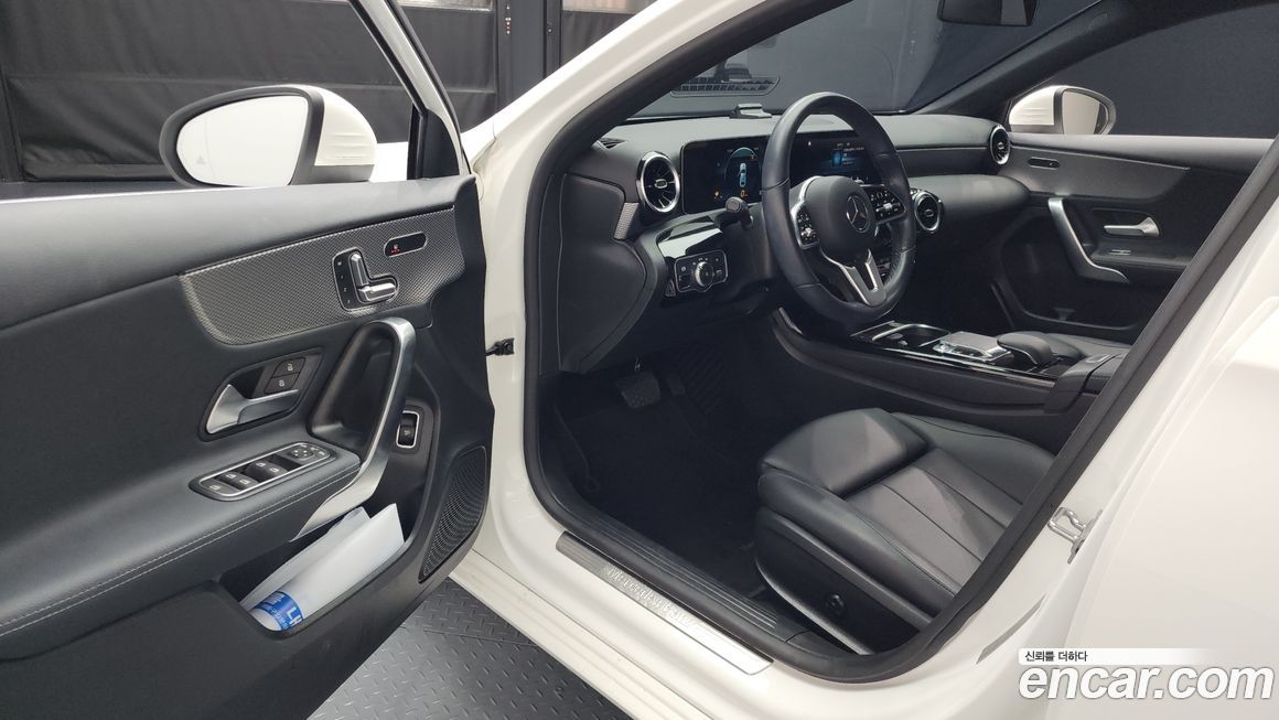 Mercedes-Benz A-Class 2020