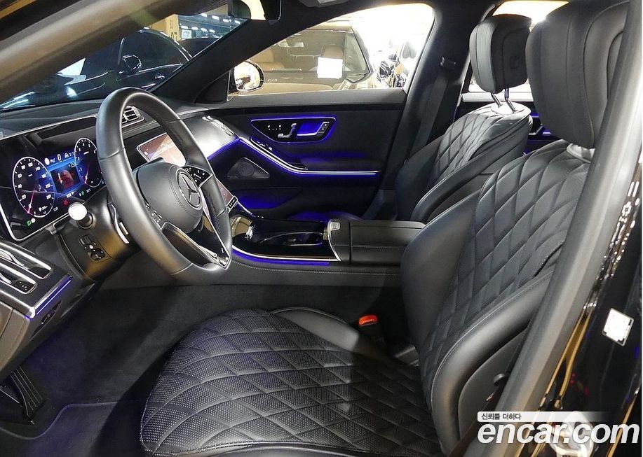 Mercedes-Benz S-Class 2023