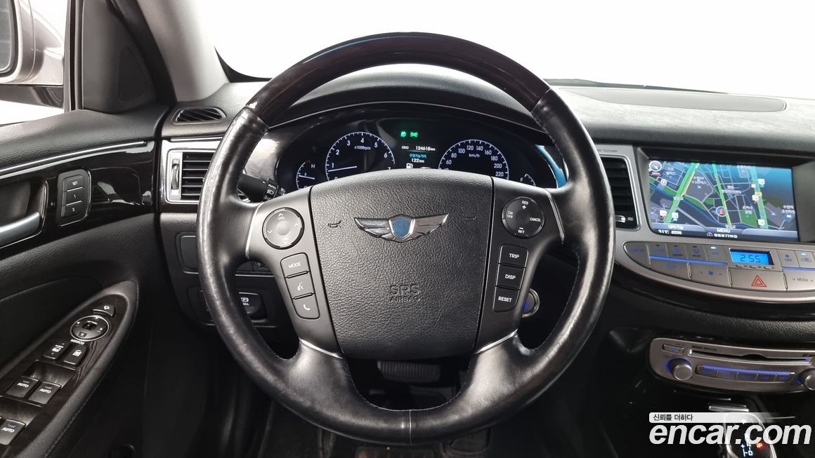 Hyundai Genesis 2013