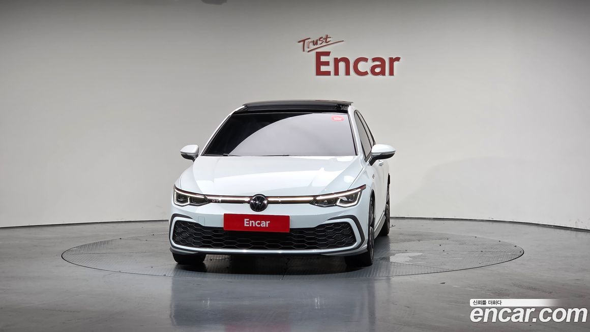 Volkswagen Golf 2024