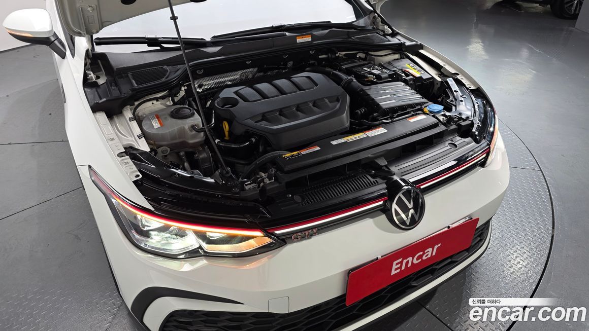 Volkswagen Golf 2024