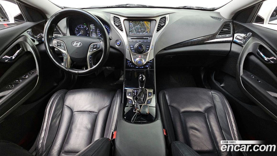 Hyundai Grandeur 2011