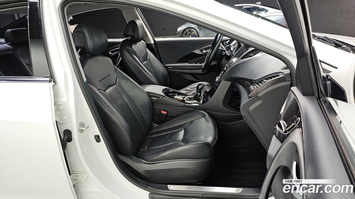 Hyundai Grandeur 2011