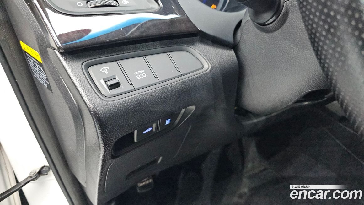 Hyundai Grandeur 2011