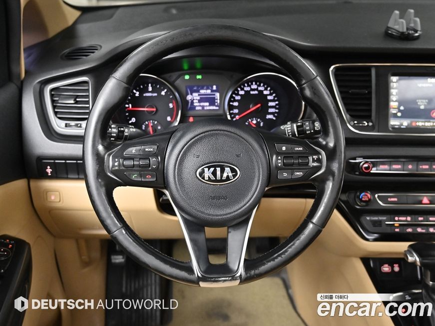 Kia Canival 2018