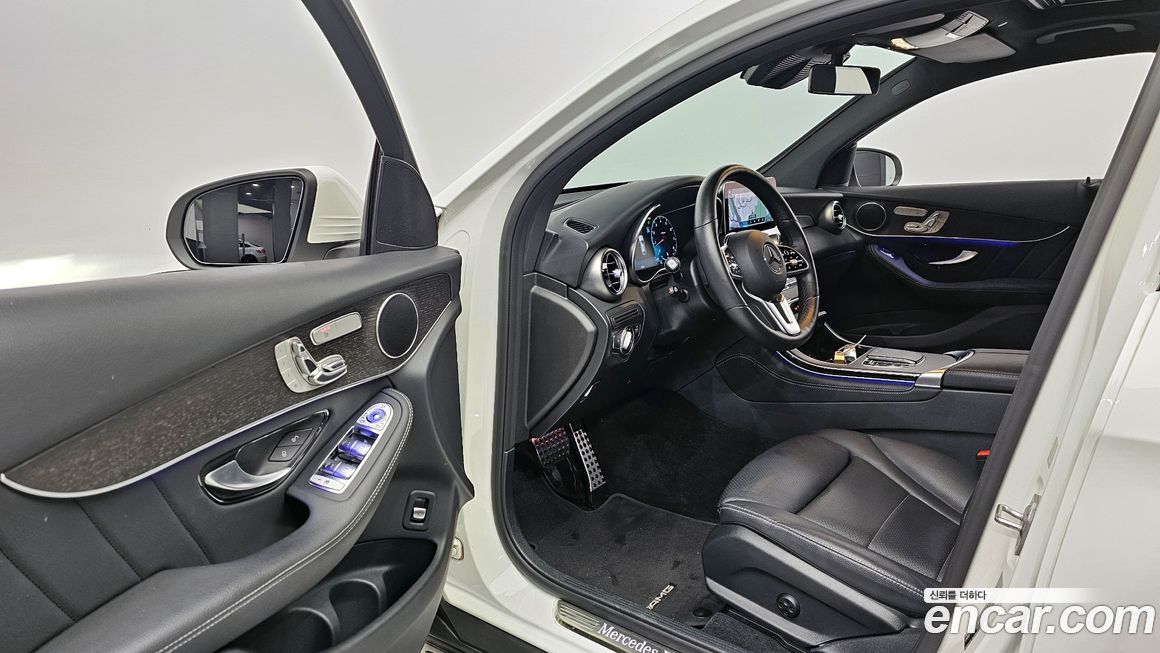 Mercedes-Benz GLC-Class 2020