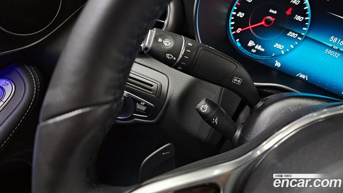 Mercedes-Benz GLC-Class 2020