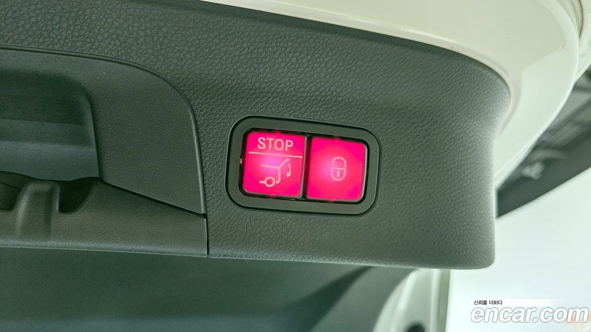 Mercedes-Benz GLC-Class 2020