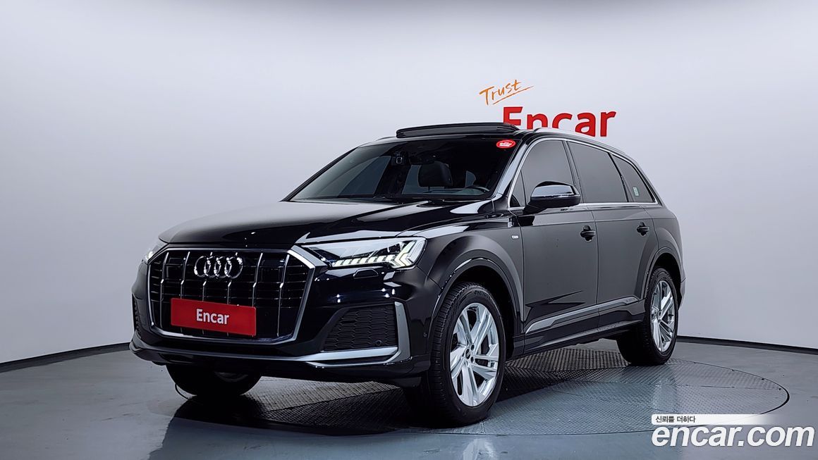 Audi Q7 2021