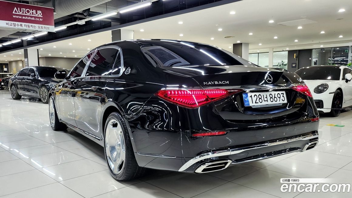 Mercedes-Benz S-Class 2023