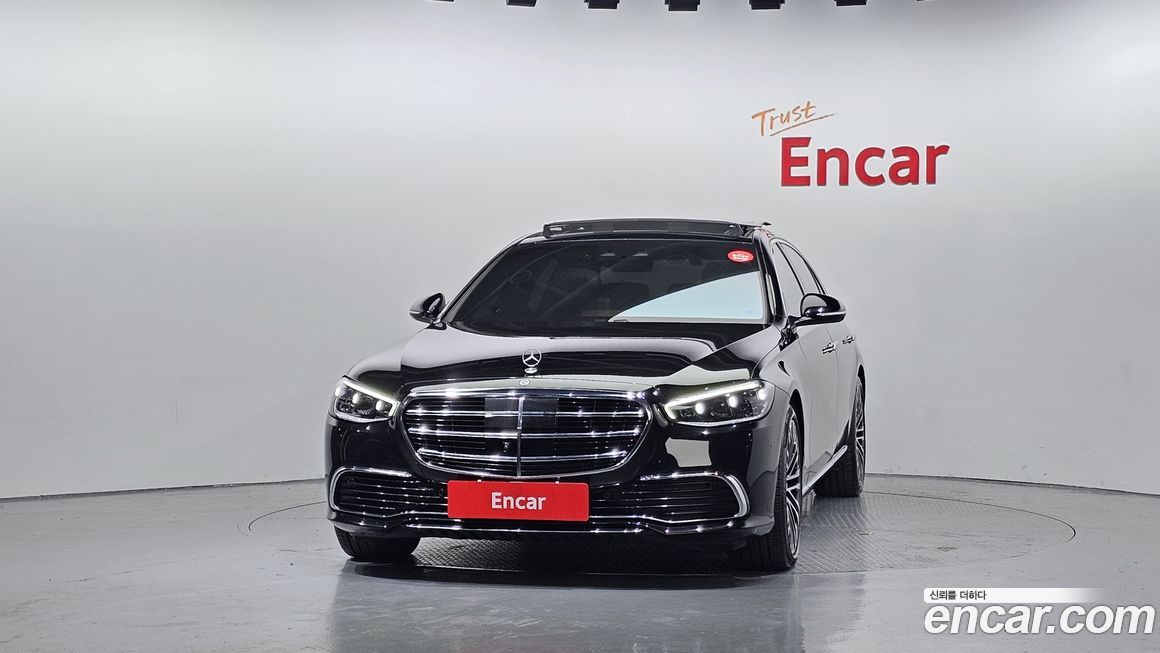 Mercedes-Benz S-Class 2021