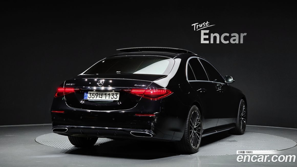 Mercedes-Benz S-Class 2022