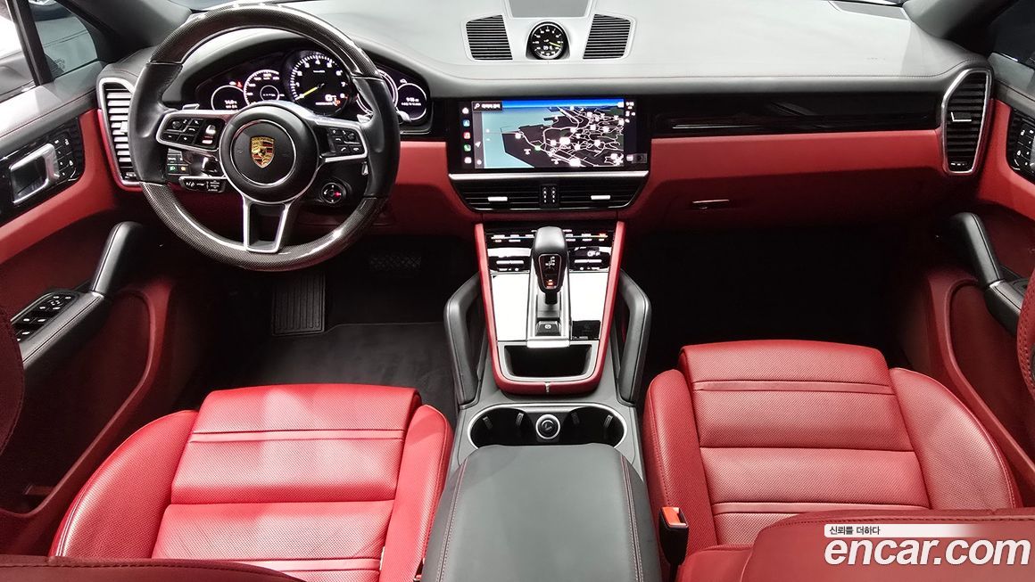 Porsche Cayenne 2022