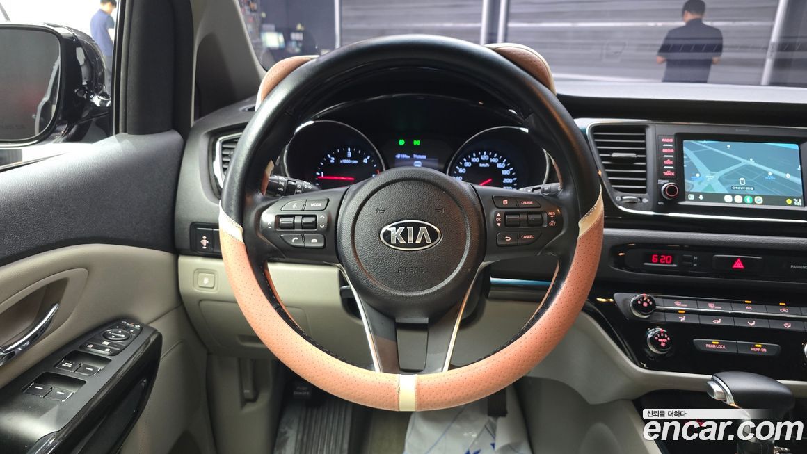 Kia Canival 2019