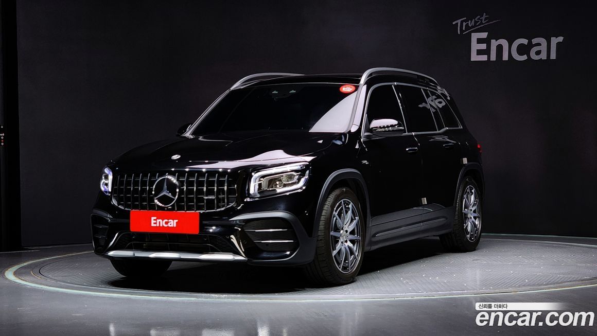 Mercedes-Benz GLB-Class 2023