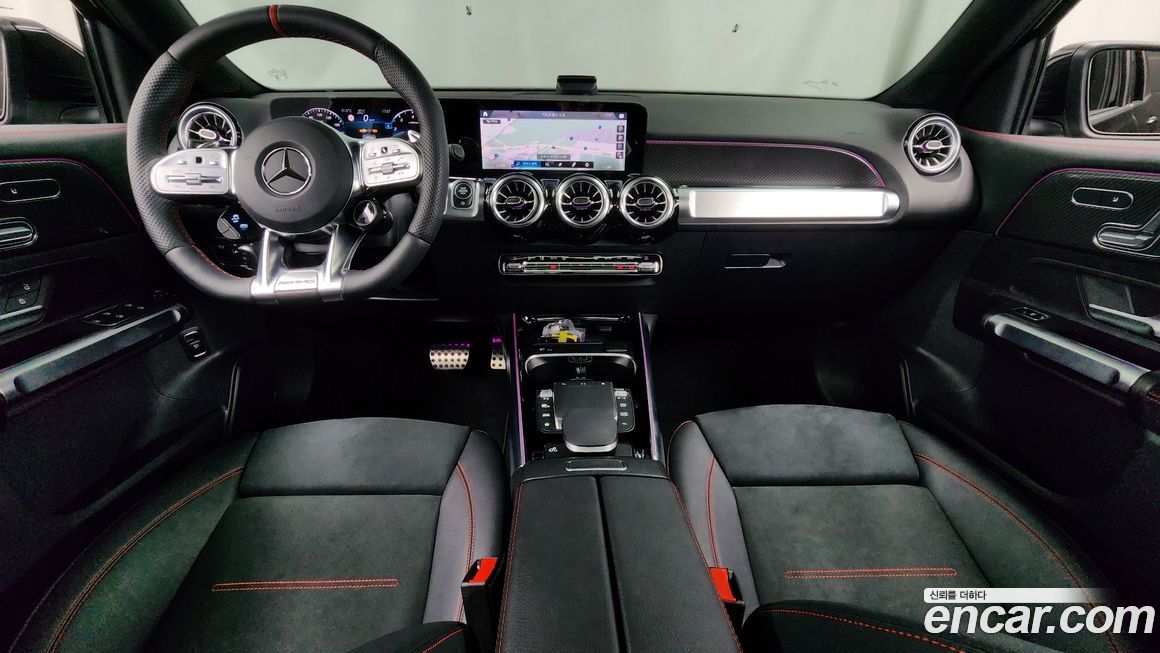 Mercedes-Benz GLB-Class 2023