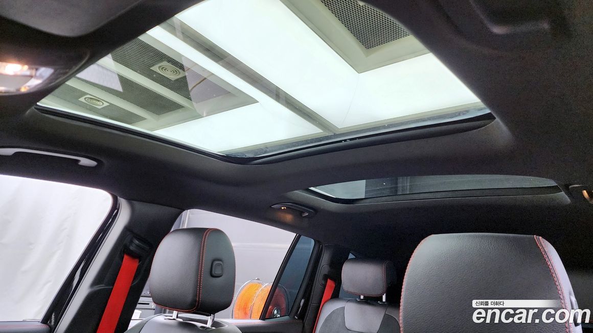 Mercedes-Benz GLB-Class 2023