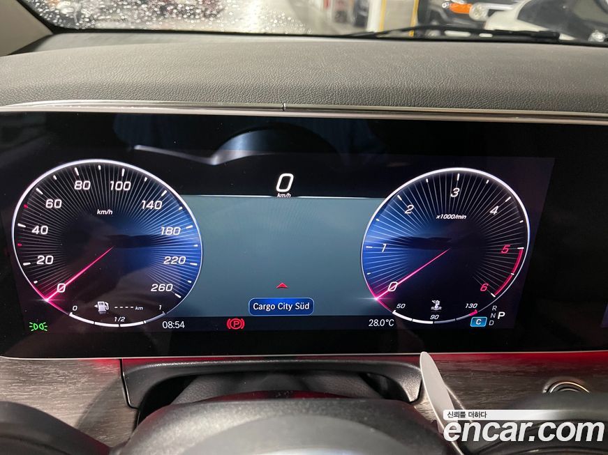 Mercedes-Benz V-Class 2025