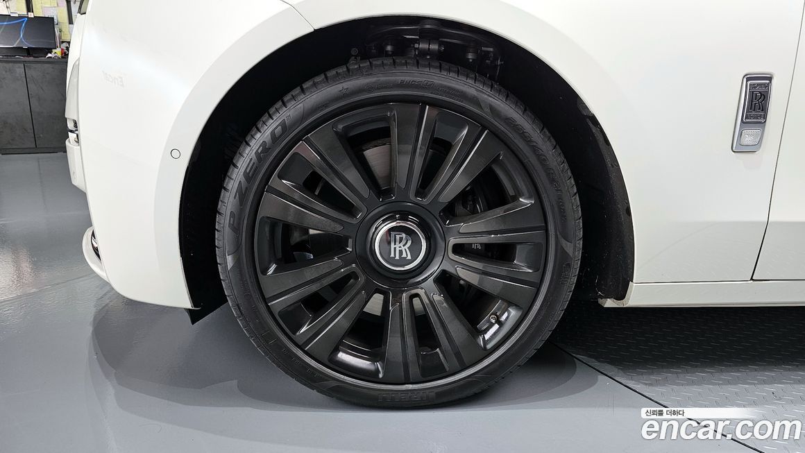 Rolls-Royce Ghost 2022