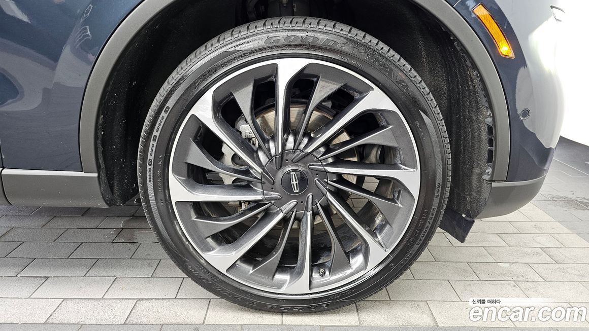 Lincoln Aviator 2023