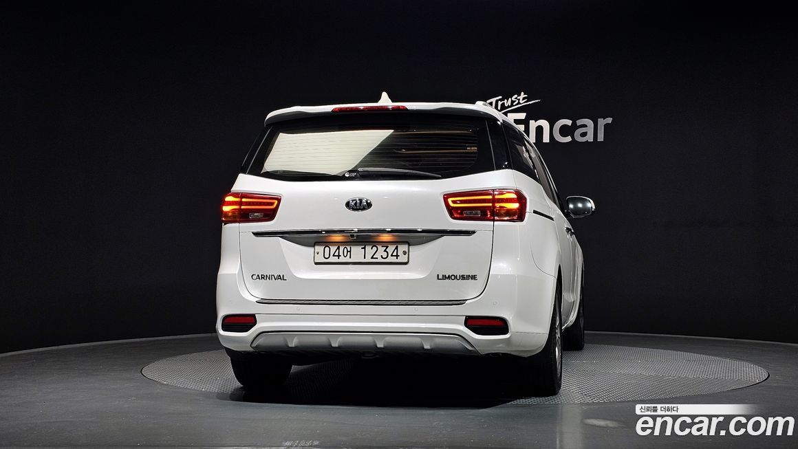 Kia Canival 2019