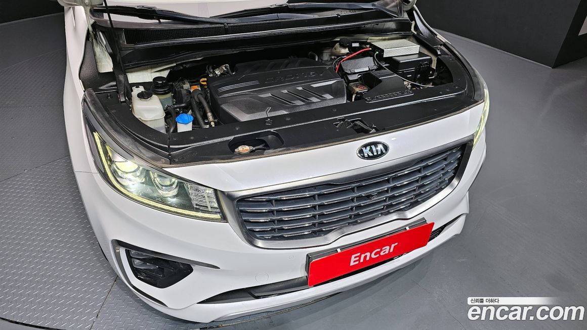 Kia Canival 2019