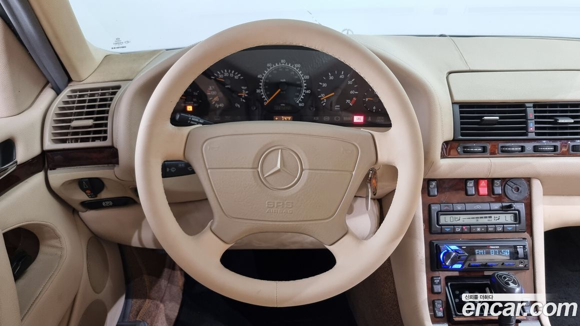 Mercedes-Benz S-Class 1996