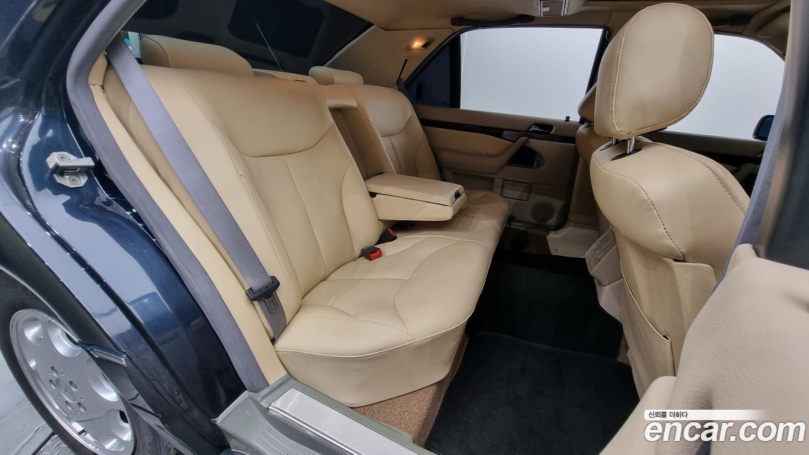 Mercedes-Benz S-Class 1996