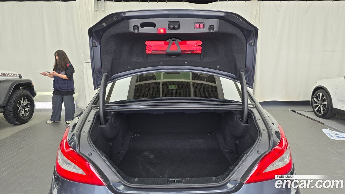 Mercedes-Benz CLS-Class 2014