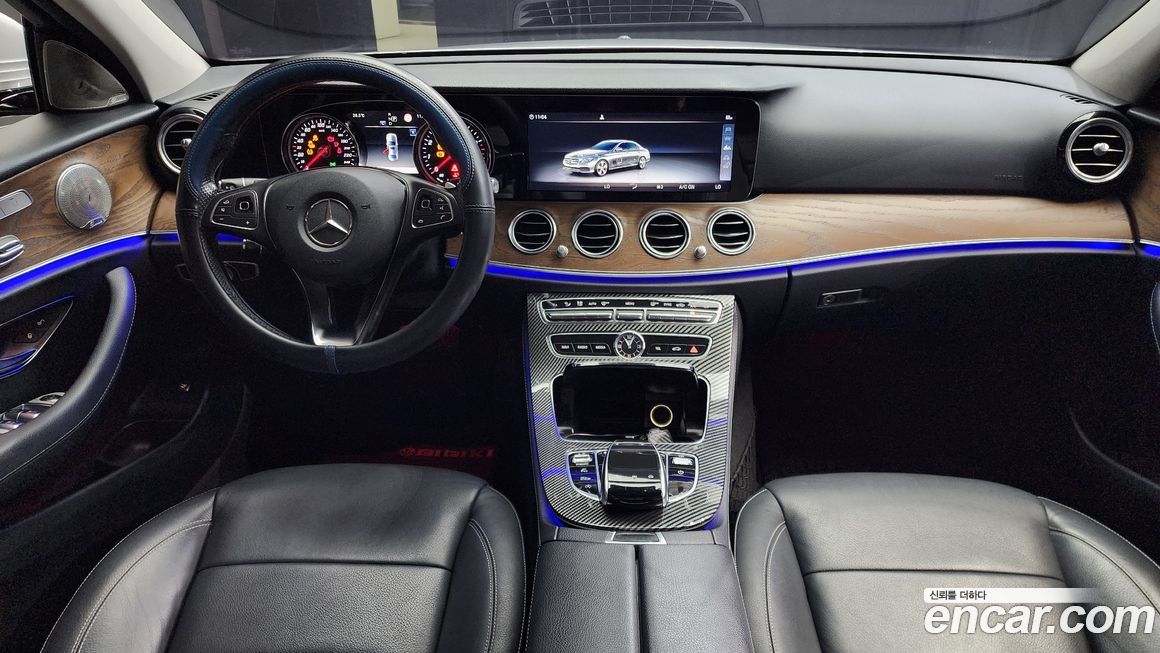 Mercedes-Benz E-Class 2018