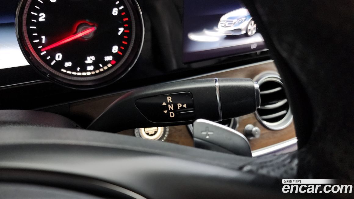 Mercedes-Benz E-Class 2018