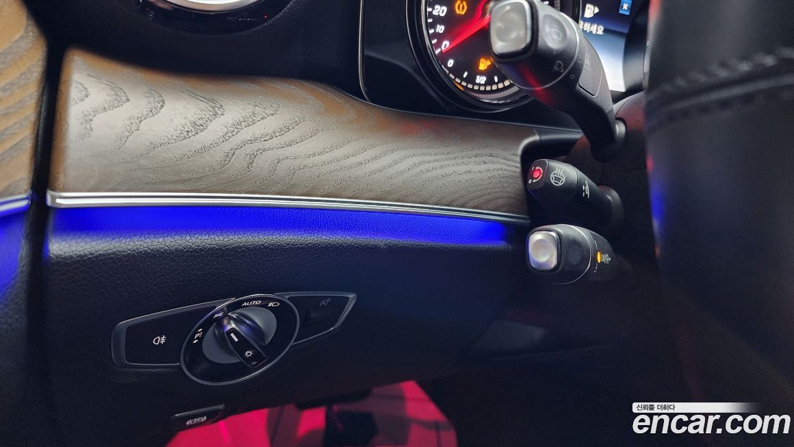 Mercedes-Benz E-Class 2018