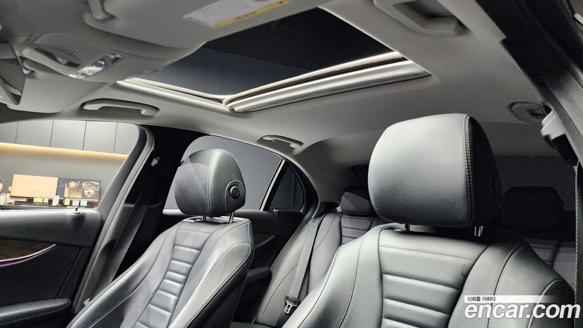 Mercedes-Benz E-Class 2018