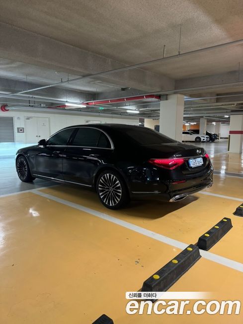 Mercedes-Benz S-Class 2023