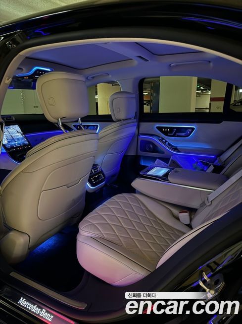 Mercedes-Benz S-Class 2023