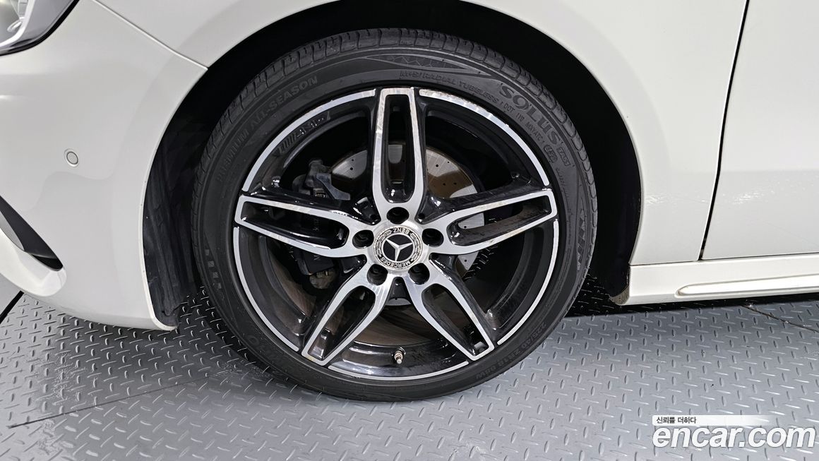 Mercedes-Benz A-Class 2018