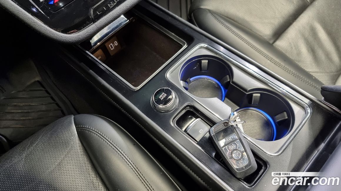 Lincoln Corsair 2021