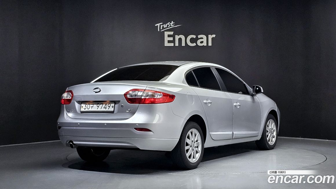 Renault-KoreaSamsung SM3 2011