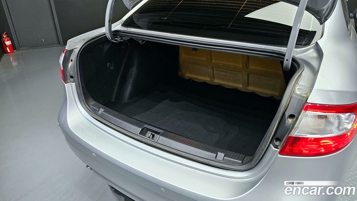 Renault-KoreaSamsung SM3 2011