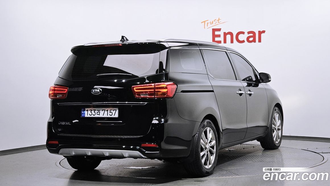 Kia Canival 2019